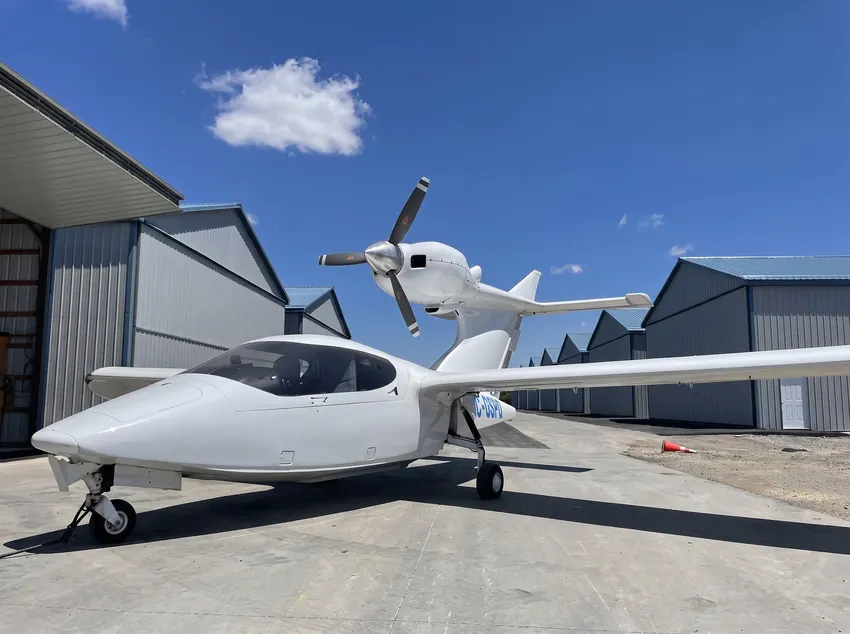 Seawind 300C aircraft detail